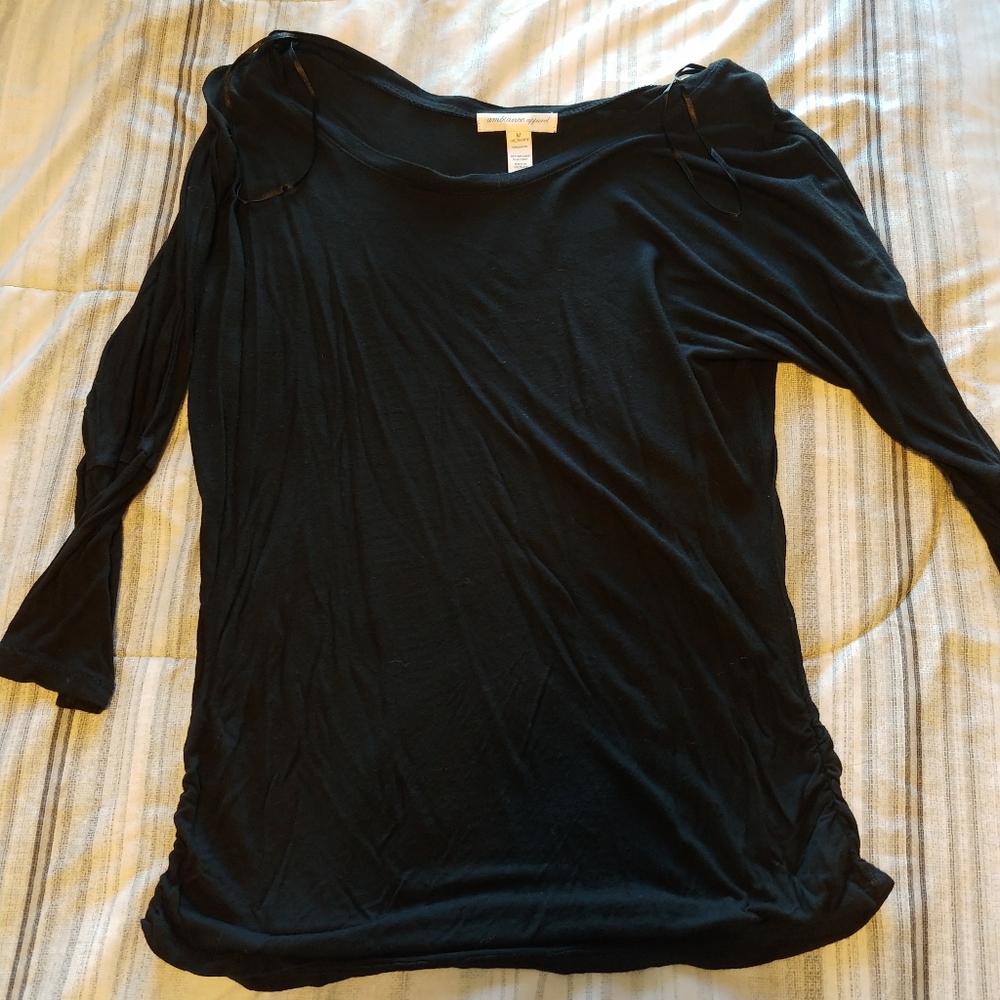 3/4 length shirt